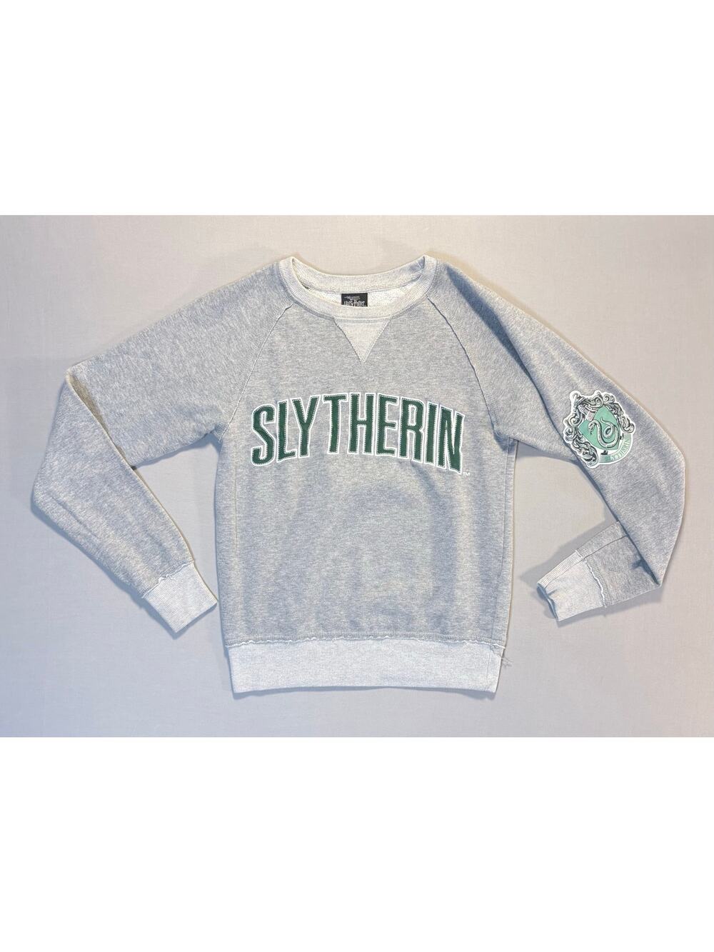 Harry Potter Universal Studios Hogwarts Slytherin Long Sleeve Grey Women’s XS